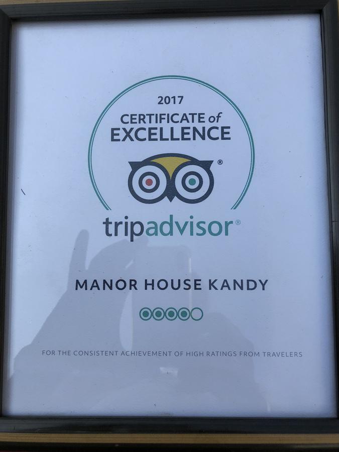 Manor House Hotel Embulpure Exterior foto